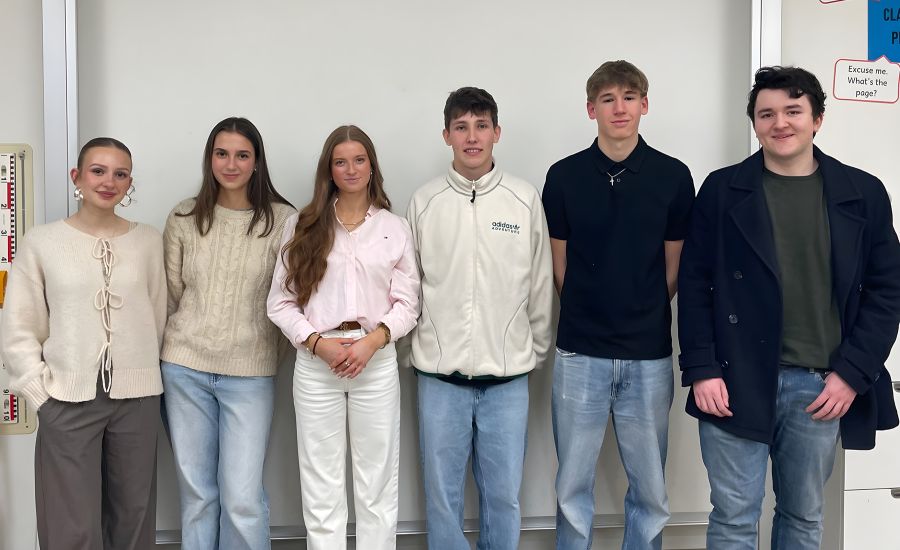 Schülerinnen und Schüler des Abiturjahrgangs